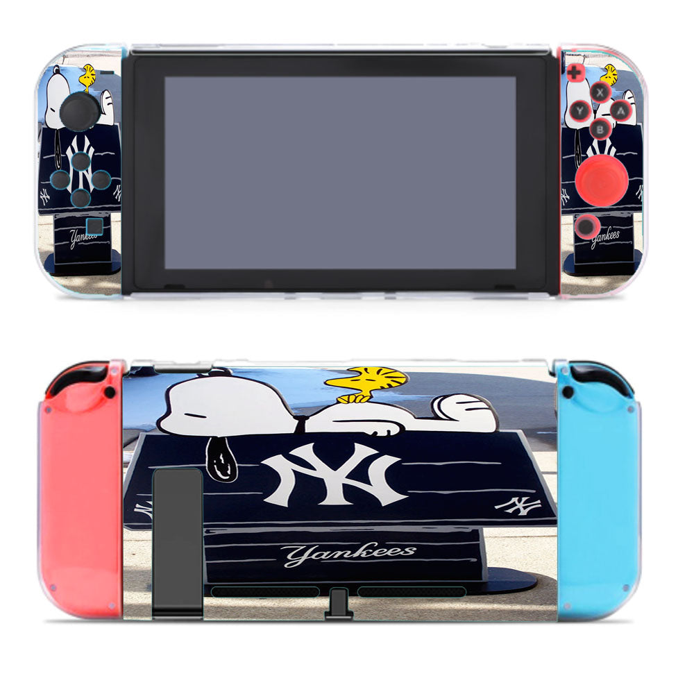 New York Yankees Logos And Uniforms Snoopy Nintendo Switch Cover Case